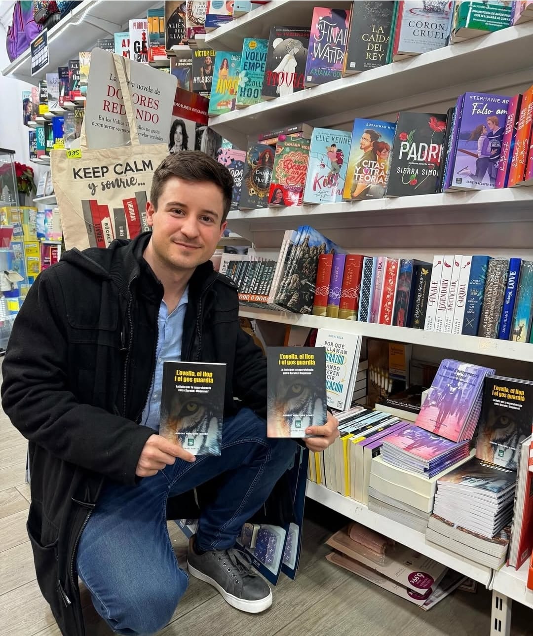 Robert Monzonis reflexiona sobre el poder i la manipulació a través de la faula en "L’ovella, el llop i el gos guardià" Robert Monzonis reflexiona sobre el poder i la manipulació a través de la faula en "L’ovella, el llop i el gos guardià"