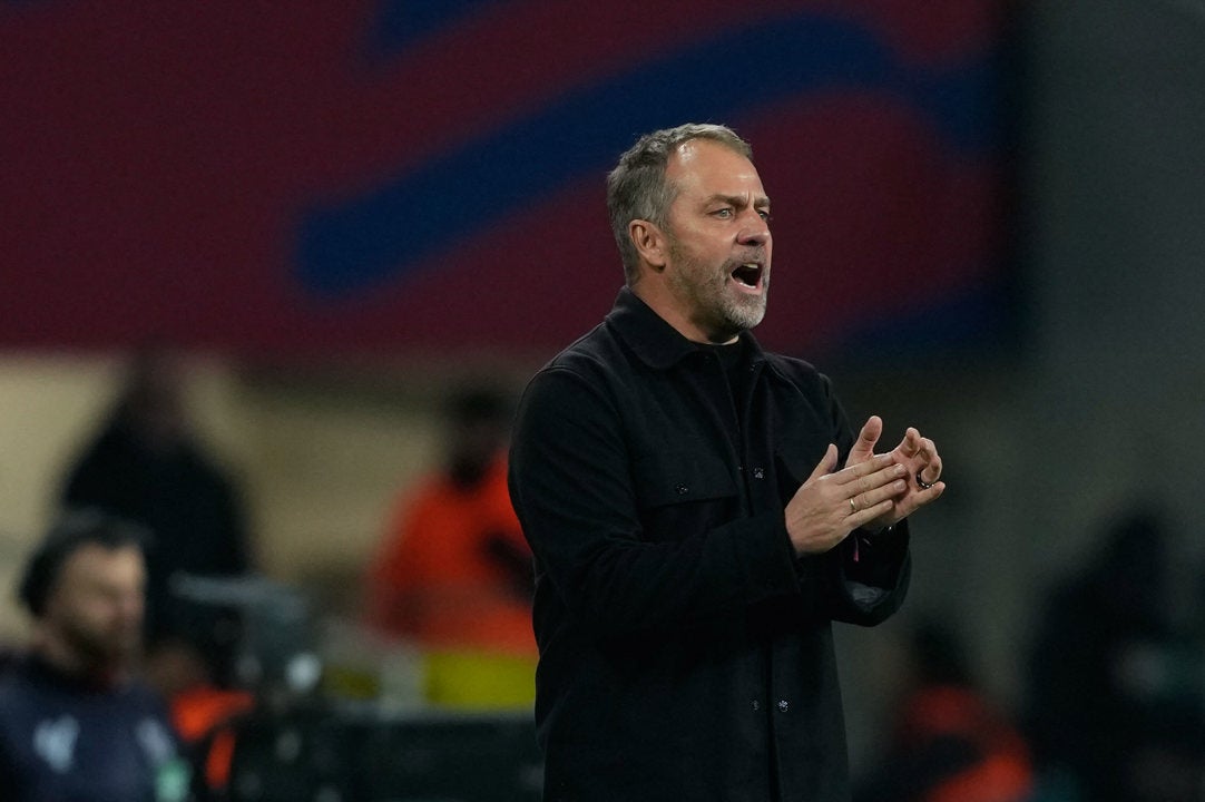 Flick y la suplencia de Koundé: "Es una cuestión de respeto" Flick y la suplencia de Koundé: "Es una cuestión de respeto"