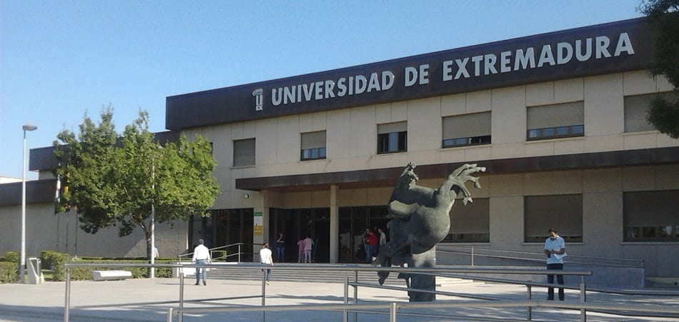 Más de 5.300 estudiantes conocen la Universidad de Extremadura en las XX Jornadas de Puertas Abiertas Más de 5.300 estudiantes conocen la Universidad de Extremadura en las XX Jornadas de Puertas Abiertas