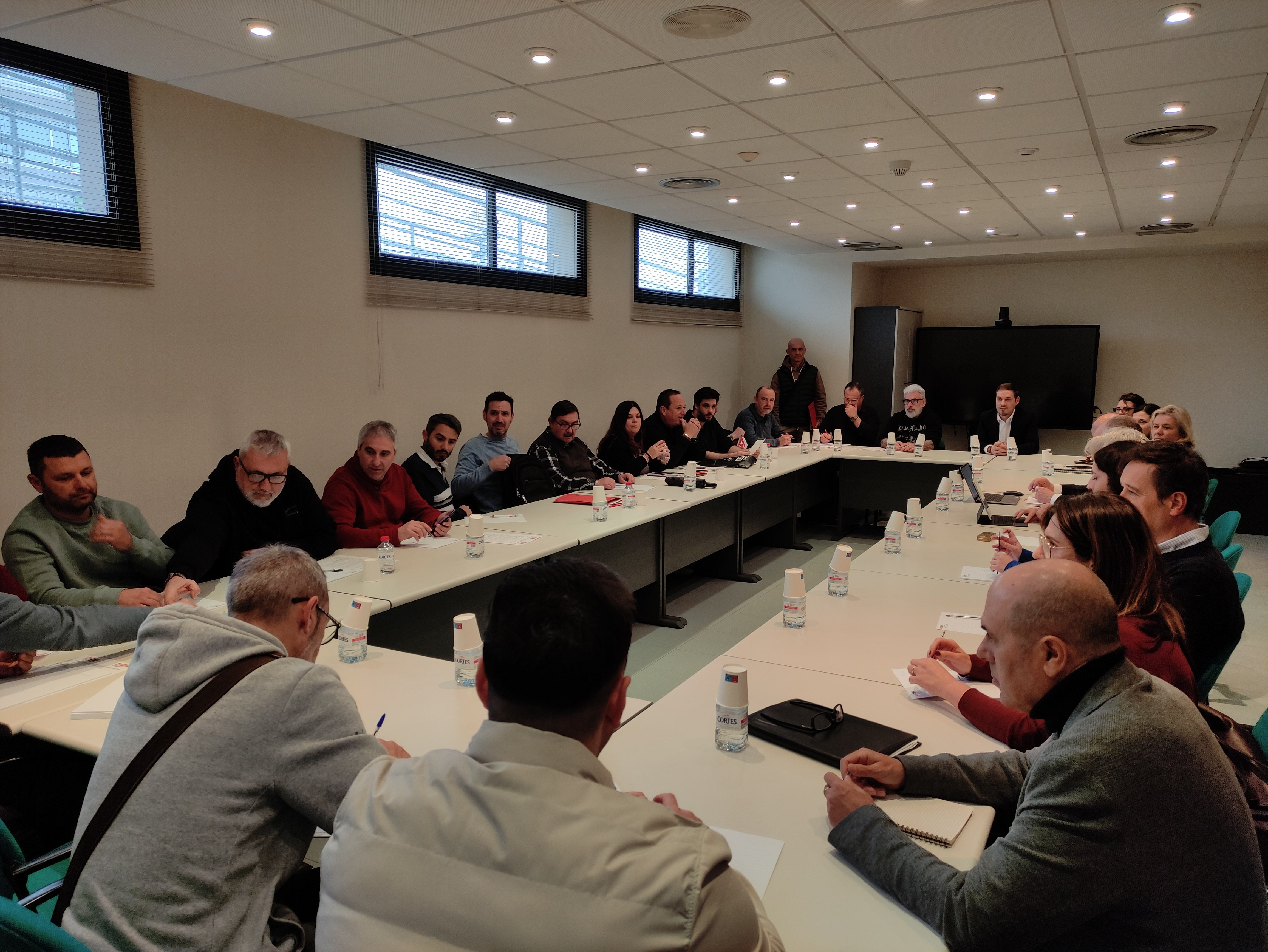 ASCER contesta a los sindicatos que va a ser imposible atender sus peticiones en el próximo convenio del sector ASCER contesta a los sindicatos que va a ser imposible atender sus peticiones en el próximo convenio del sector