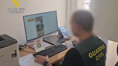 Un agente de la Guardia Civil. 