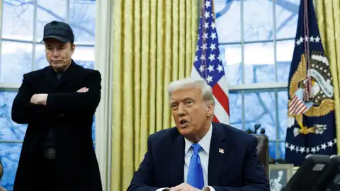 Donald Trump, junto a Elon Musk en el Despacho Oval de la Casa Blanca. Donald Trump, junto a Elon Musk en el Despacho Oval de la Casa Blanca.