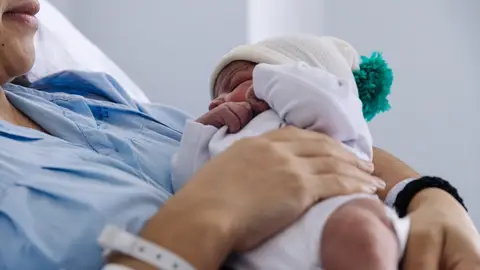 Los nacimientos en Madrid crecen un 4,7%: 52.681 bebés en 2024 Los nacimientos en Madrid crecen un 4,7%: 52.681 bebés en 2024