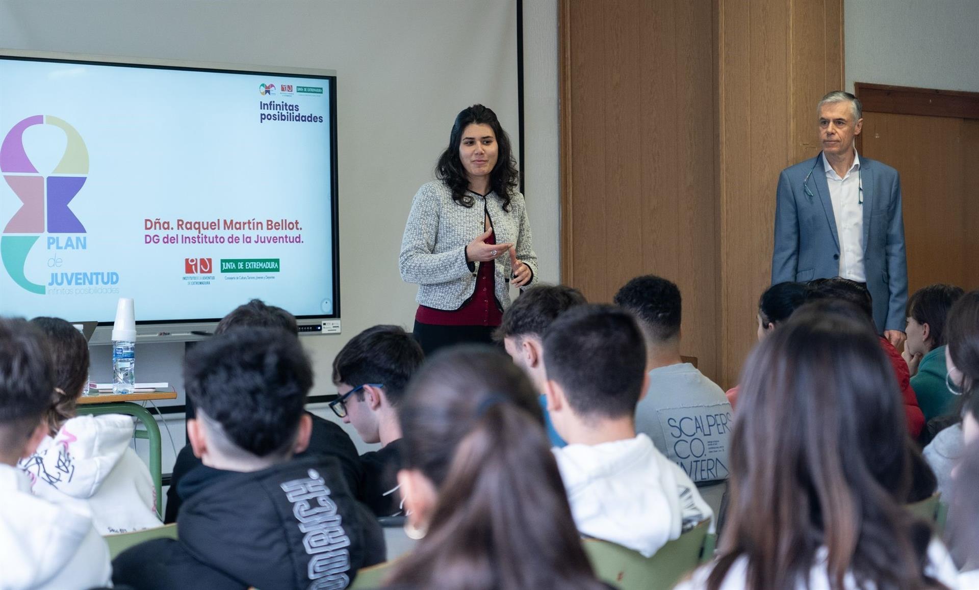 El IJEx reúne a 400 jóvenes para participar en el desarrollo de VIII Plan de Juventud de Extremadura El IJEx reúne a 400 jóvenes para participar en el desarrollo de VIII Plan de Juventud de Extremadura