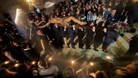 El Partido Popular impulsa en Bruselas la declaración como Fiesta de Interés Turístico Internacional la Semana Santa de Plasencia El Partido Popular impulsa en Bruselas la declaración como Fiesta de Interés Turístico Internacional la Semana Santa de Plasencia