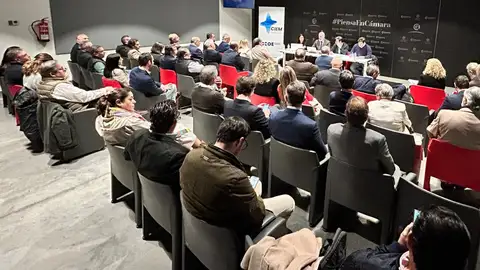 la integración de la CIEM en la CEOE permitirá defender a las empresas de forma más efectiva la integración de la CIEM en la CEOE permitirá defender a las empresas de forma más efectiva