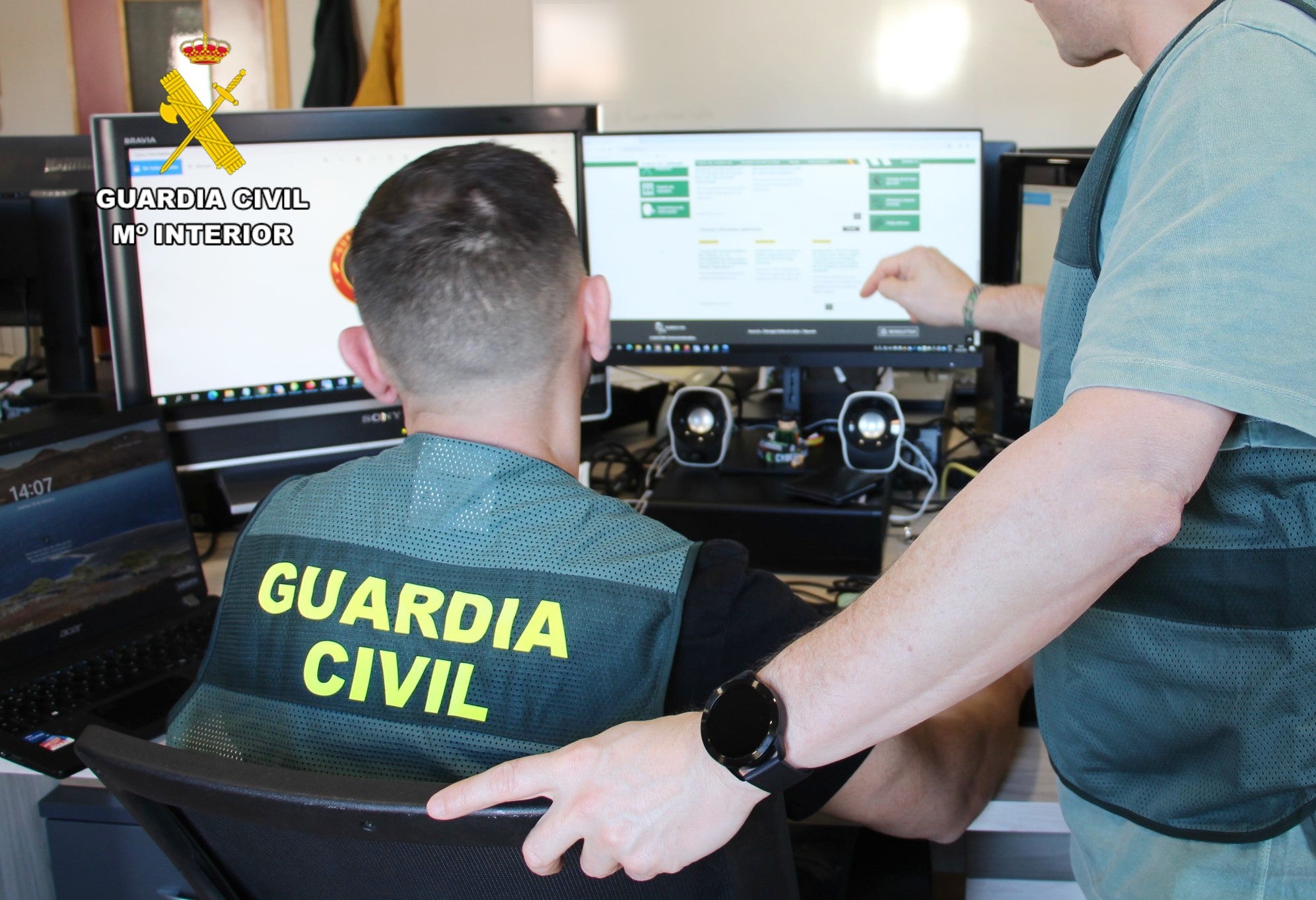 Detenidos 28 personas que ejercían de “mulas bancarias” en ciberestafas Detenidos 28 personas que ejercían de “mulas bancarias” en ciberestafas