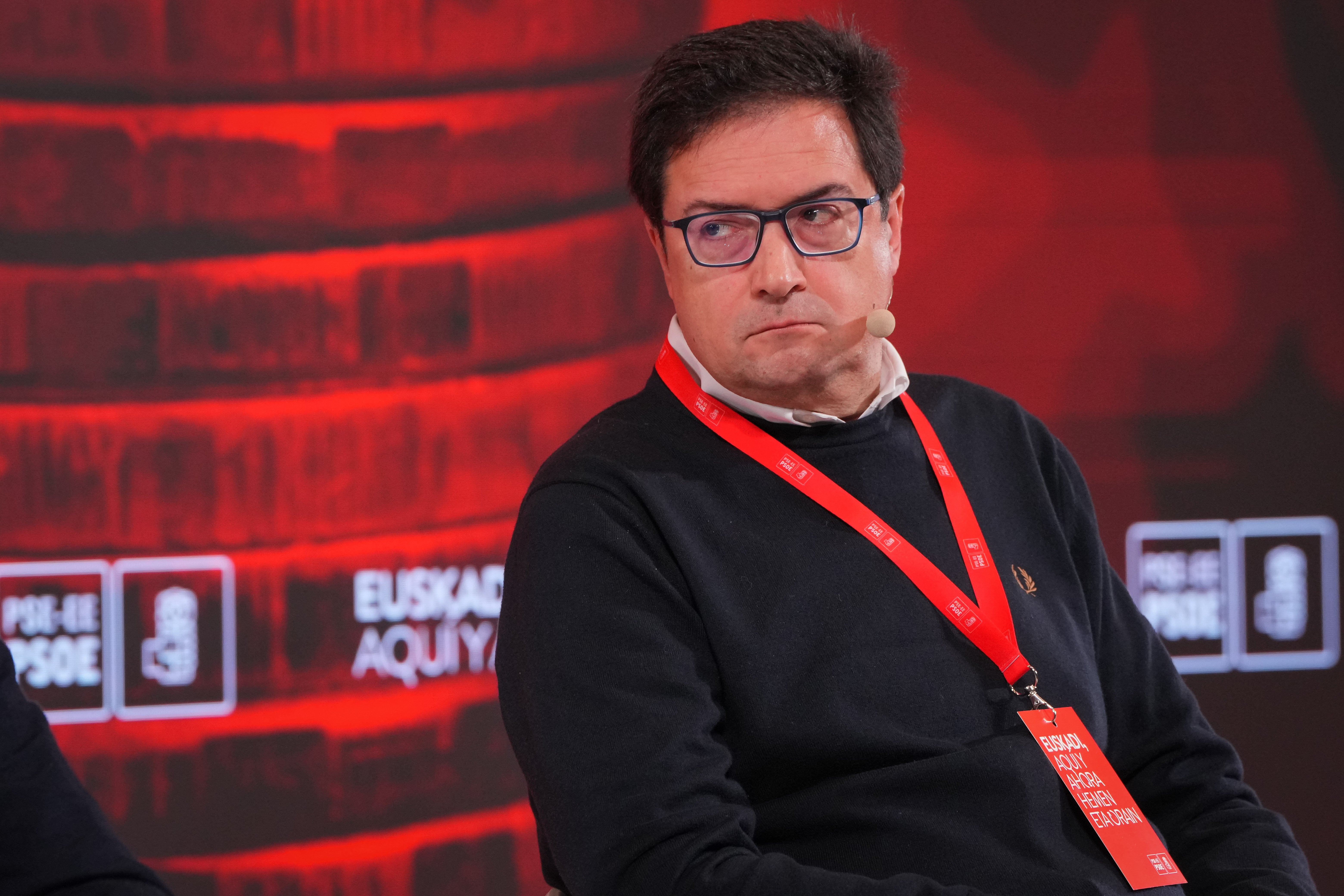 Jubilación parcial y retiro a los 72: la reforma que plantea el PSOE para empleados públicos Jubilación parcial y retiro a los 72: la reforma que plantea el PSOE para empleados públicos