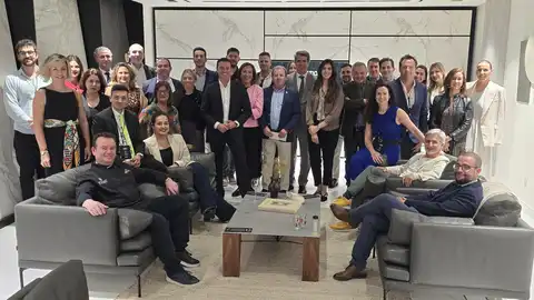 ‘Sabores Almería’ y Cosentino difunden la excelencia gastronómica almeriense en Dubái ‘Sabores Almería’ y Cosentino difunden la excelencia gastronómica almeriense en Dubái
