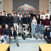 UJI Robotics Team presenta els seus projectes per a 2025 entre els quals destaca el prototip de robot per a competir en el European Rover Challenge UJI Robotics Team presenta els seus projectes per a 2025 entre els quals destaca el prototip de robot per a competir en el European Rover Challenge
