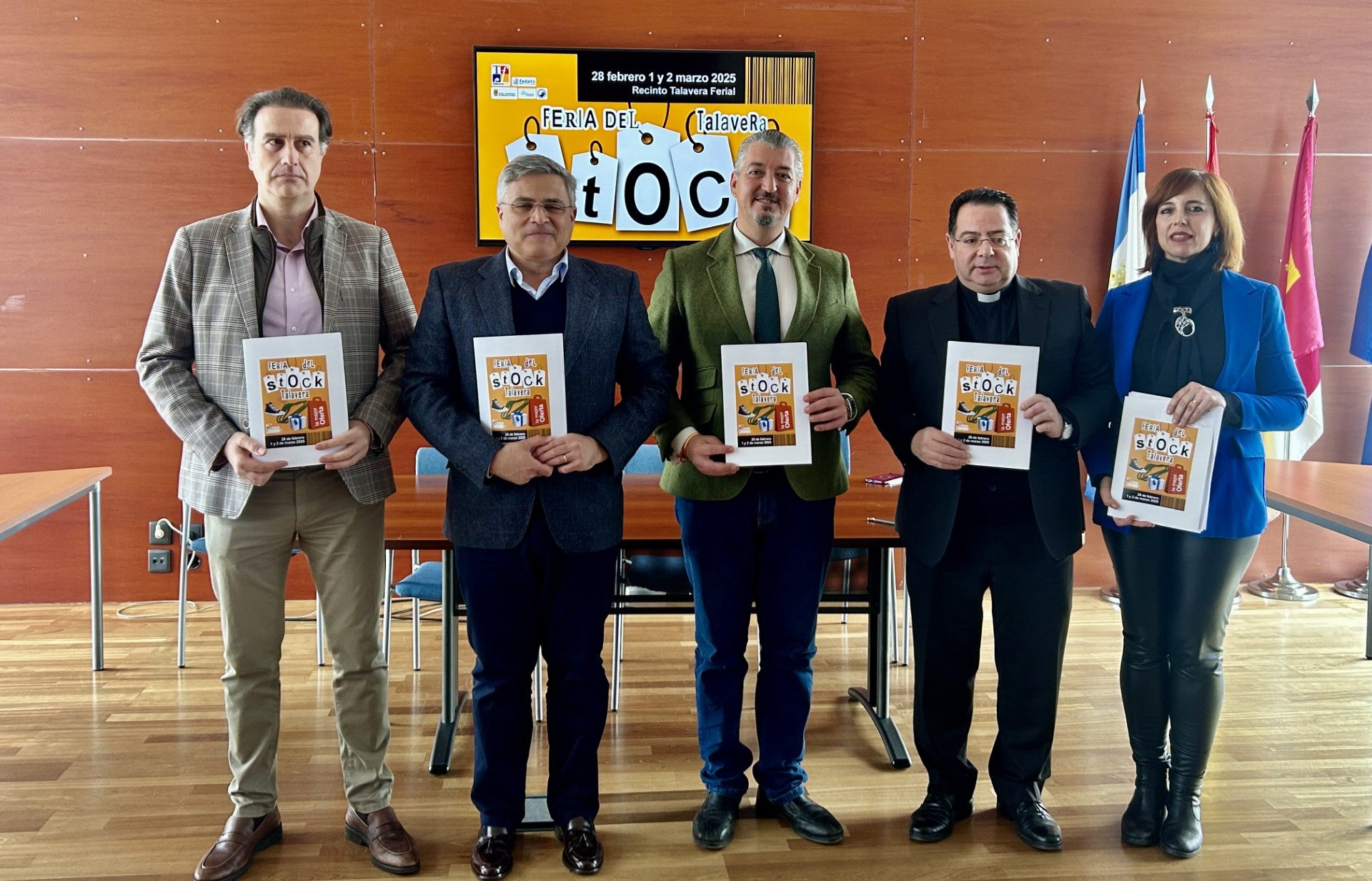 Vuelven los chollos a la Feria del Stock en Talavera Vuelven los chollos a la Feria del Stock en Talavera