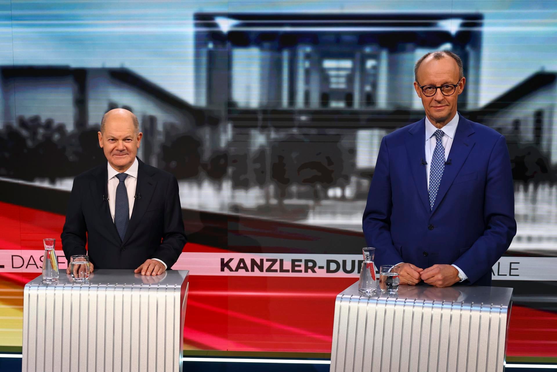 Scholz y Merz apuestan por fórmulas antagónicas para sacar a Alemania de la recesión Scholz y Merz apuestan por fórmulas antagónicas para sacar a Alemania de la recesión