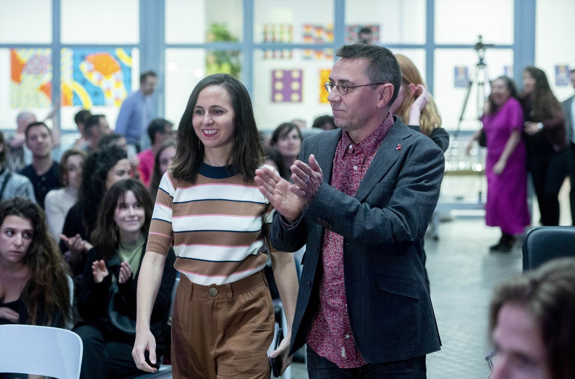 La despedida de Belarra a Monedero tras ser apartado de Podemos por denuncias de acoso sexual: "Muchas gracias por tu incansable trabajo" La despedida de Belarra a Monedero tras ser apartado de Podemos por denuncias de acoso sexual: "Muchas gracias por tu incansable trabajo"
