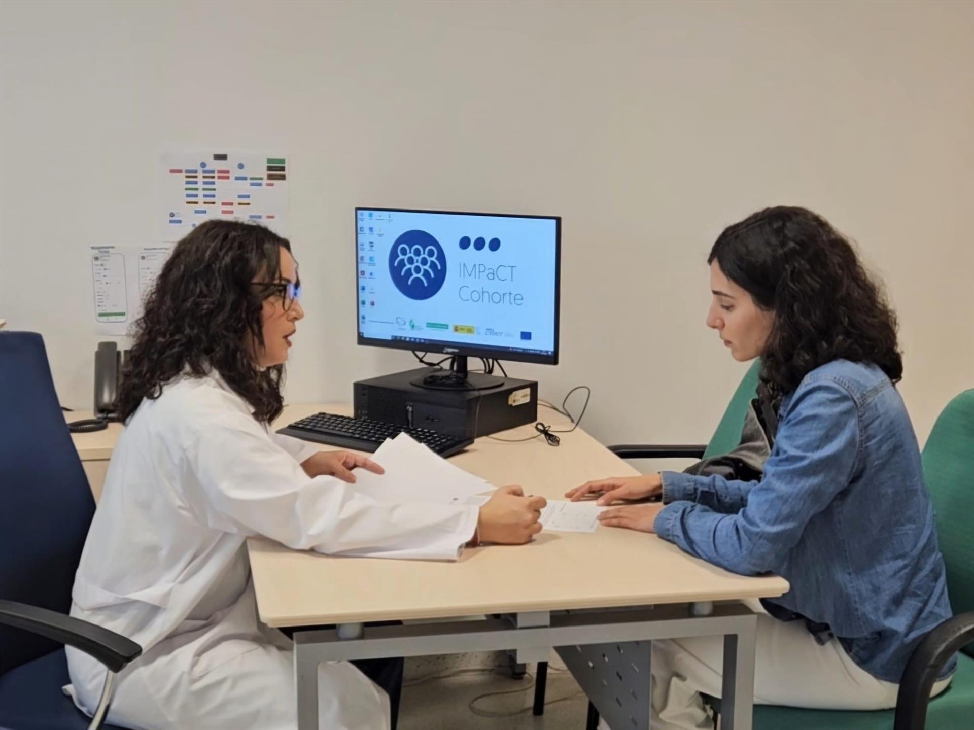 Un total de 8.000 extremeños participarán en el mayor proyecto de recogida de datos en España sobre atención primaria Un total de 8.000 extremeños participarán en el mayor proyecto de recogida de datos en España sobre atención primaria