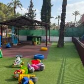 Zona del patio de una de las escuelas infantiles municipales de Elche.