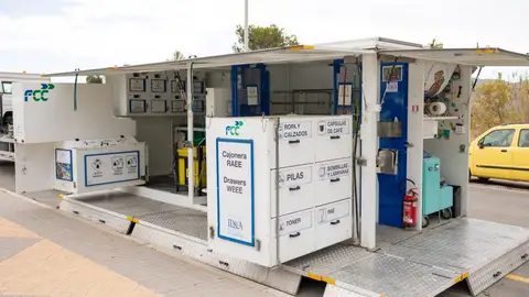 Este viernes podemos aprovechar para reciclar en el ecoparque móvil del mercadillo de l'Alfàs Este viernes podemos aprovechar para reciclar en el ecoparque móvil del mercadillo de l'Alfàs