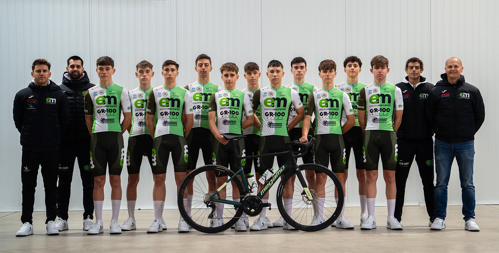 El Electromercantil-GR100 afronta este sábado en Don Benito el Circuito Guadiana, primera prueba de la Copa de España Junior 2025 El Electromercantil-GR100 afronta este sábado en Don Benito el Circuito Guadiana, primera prueba de la Copa de España Junior 2025