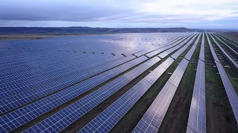 Las renovables produjeron por primera vez más de la mitad de la electricidad de Extremadura en 2024 Las renovables produjeron por primera vez más de la mitad de la electricidad de Extremadura en 2024