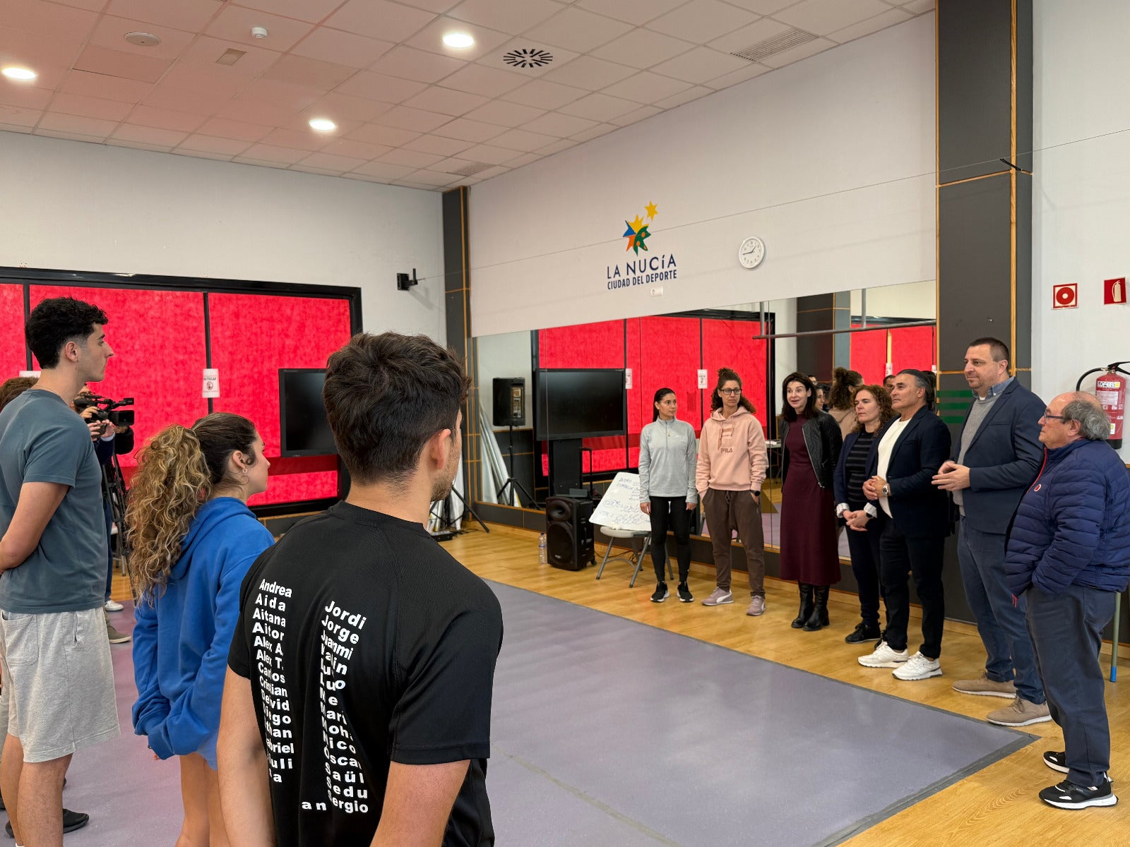 La directora general de Formación Profesional visita La Nucía y anuncia nuevos ciclos formativos en los próximos cursos La directora general de Formación Profesional visita La Nucía y anuncia nuevos ciclos formativos en los próximos cursos