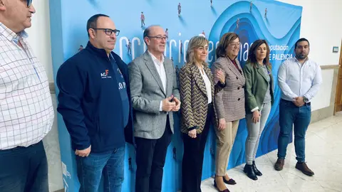 La Diputación reúne al sector empresarial palentino para informarles de las dos últimas acciones recién presentadas: el “Plan + 10 de Inversiones Extraordinarias” y el proyecto de vivienda PAI Diputación de Palencia."Territorio Personas" .