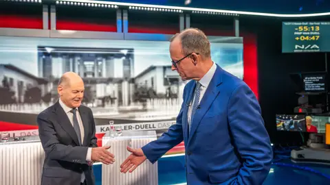 Olaf Scholz y Friedrich Merz antes del debate electoral Olaf Scholz y Friedrich Merz antes del debate electoral
