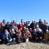 La cadena RH Hoteles cumple una década reforestando montes arrasados por el fuego en la comarca