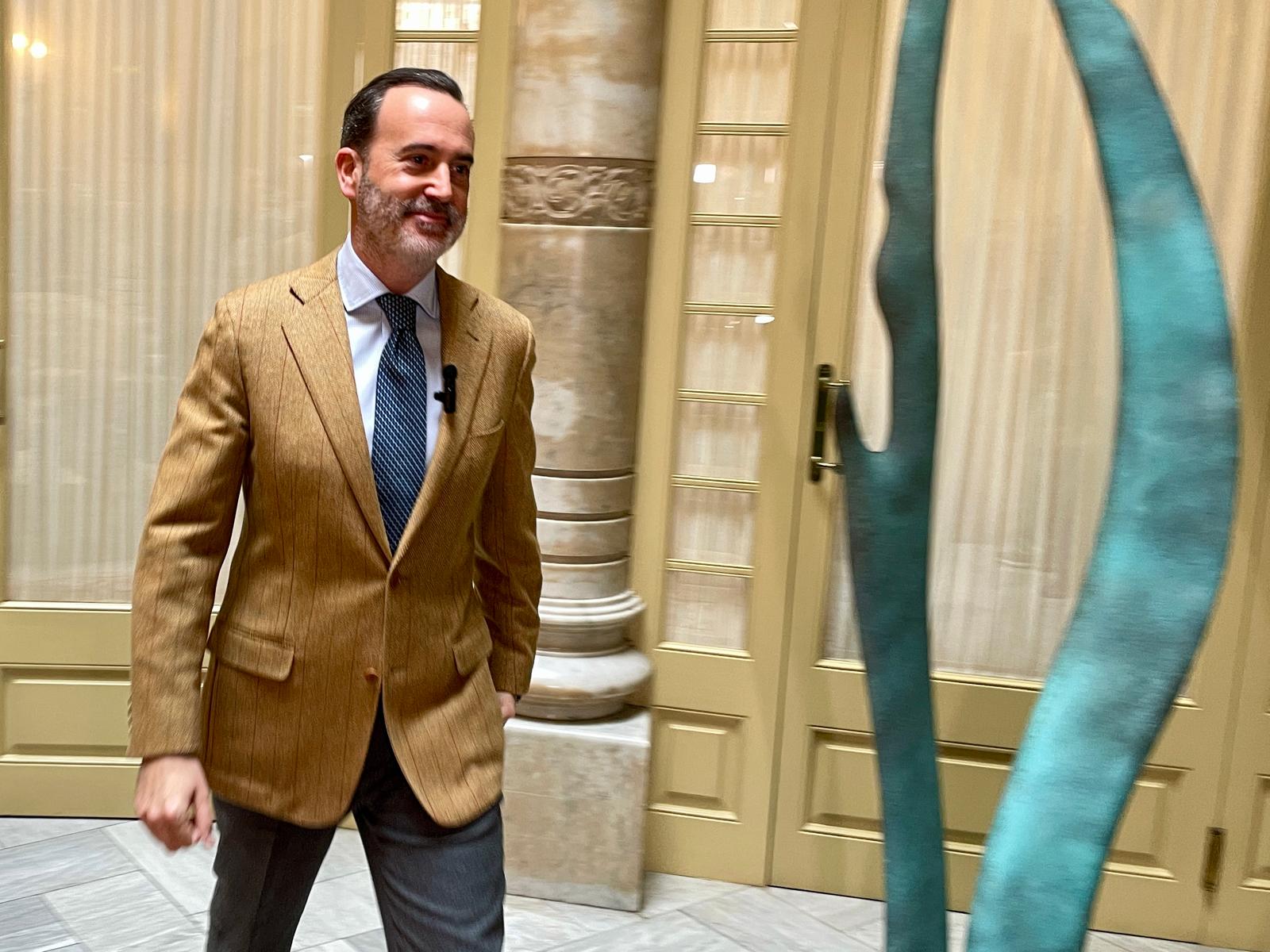 Vox premia al presidente del Parlament balear imputado y lo nombra también presidente del partido Vox premia al presidente del Parlament balear imputado y lo nombra también presidente del partido