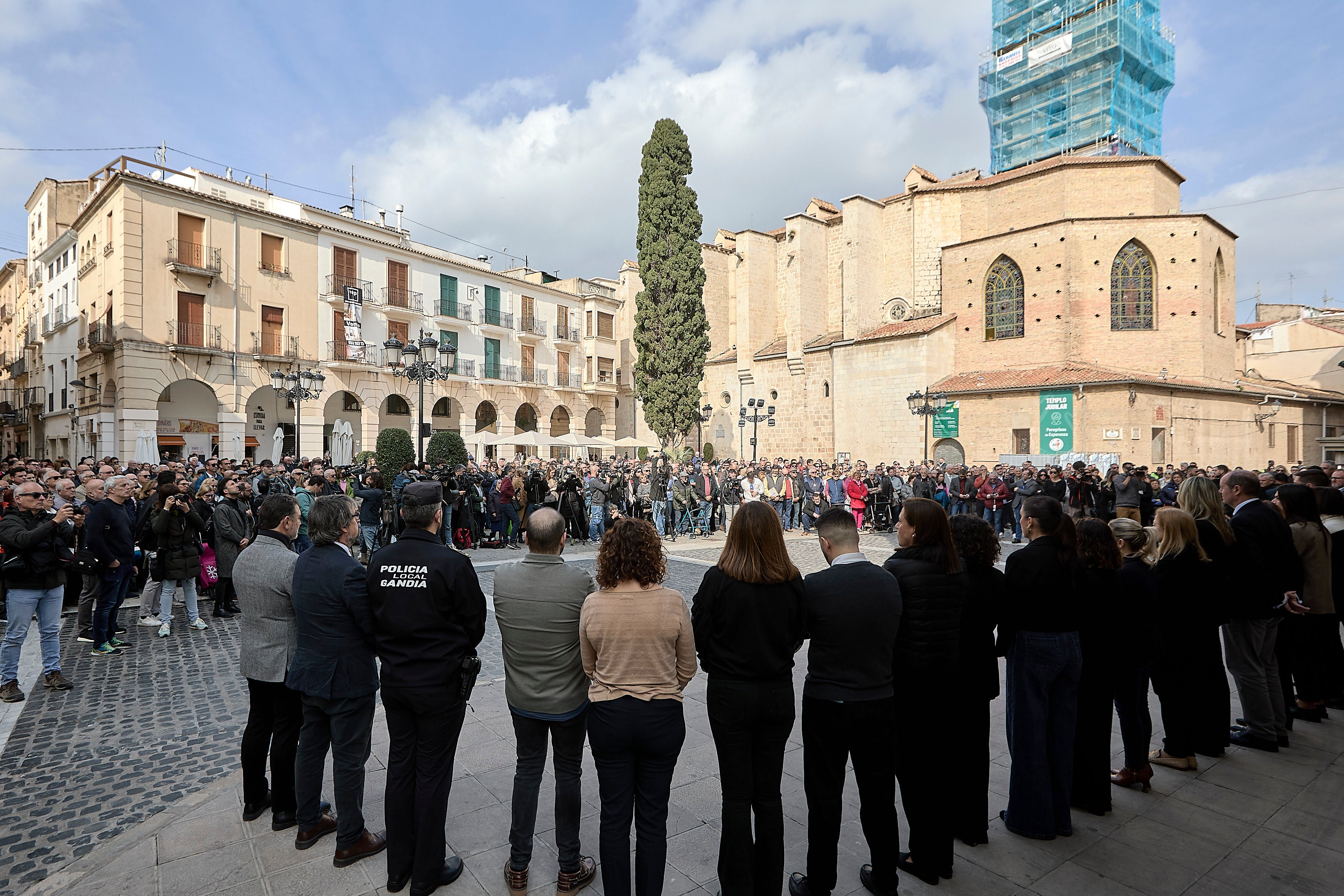 El PP y la familia y amigos del exalcalde de Gandia Arturo Torró, conmocionados tras su asesinato El PP y la familia y amigos del exalcalde de Gandia Arturo Torró, conmocionados tras su asesinato