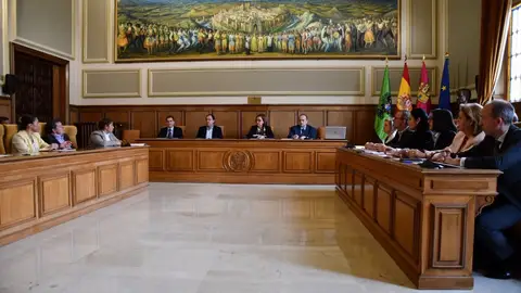 Rechazan que RedMadre entre al Consejo Local de la Mujer Rechazan que RedMadre entre al Consejo Local de la Mujer