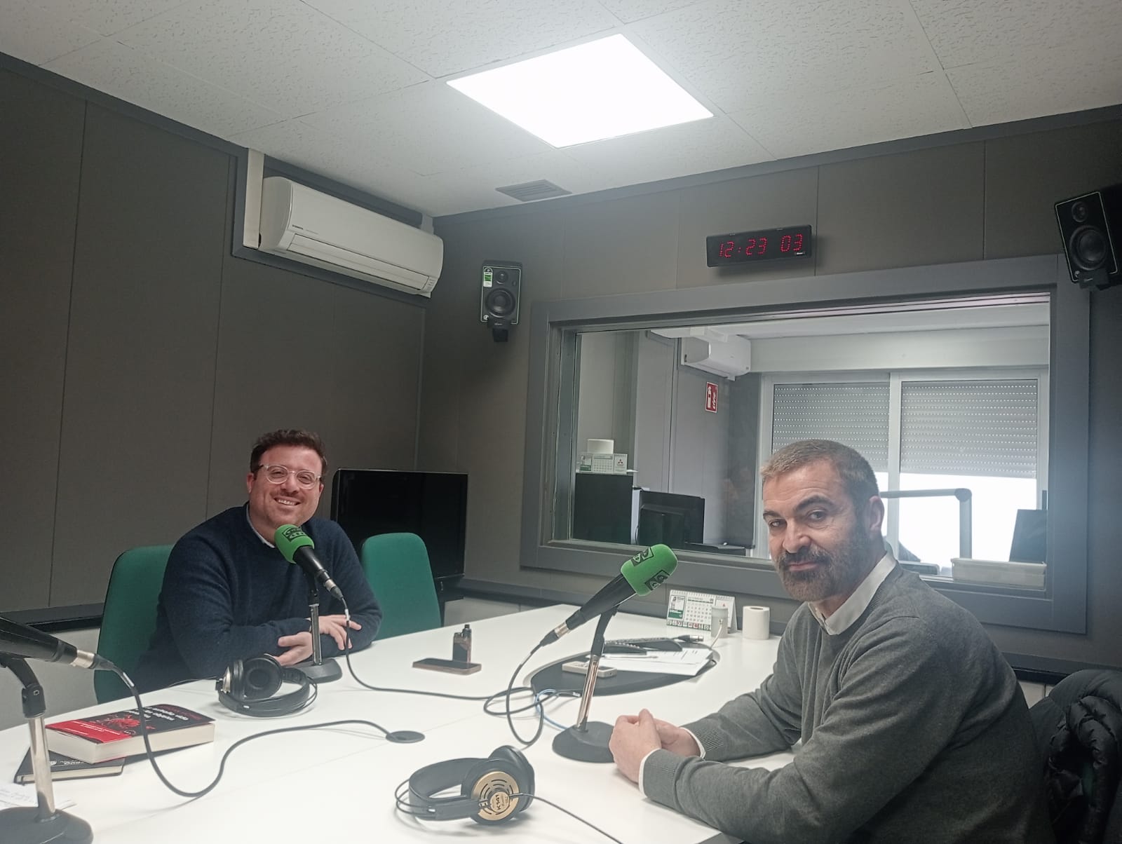 Nules pedirá que su escudo sea reconocido por el Consell de Heràldica de la Generalitat Valenciana Nules pedirá que su escudo sea reconocido por el Consell de Heràldica de la Generalitat Valenciana