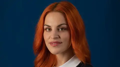 https:www.esa.int/Space_in_Member_States/Spain/Sara_Garcia_Alonso https:www.esa.int/Space_in_Member_States/Spain/Sara_Garcia_Alonso