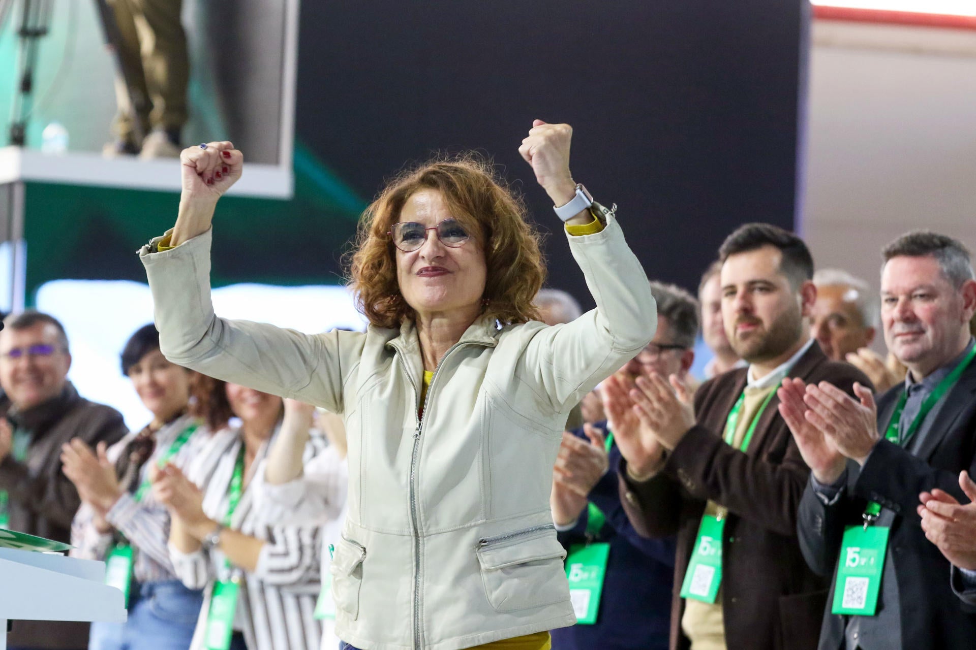 Montero manda un aviso a Juanma Moreno: "Ha comenzado la cuenta atrás" Montero manda un aviso a Juanma Moreno: "Ha comenzado la cuenta atrás"