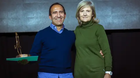 Joaquín Figueredo, primer extremeño en alzarse con el premio absoluto del Concurso Fotográfico de FIO Joaquín Figueredo, primer extremeño en alzarse con el premio absoluto del Concurso Fotográfico de FIO