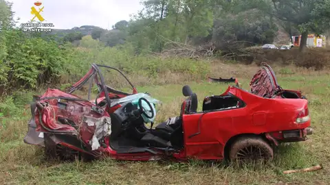 Investigan a un joven alavés que, ebrio y drogado, tuvo un accidente de coche e ignoró a su acompañante, herido grave Investigan a un joven alavés que, ebrio y drogado, tuvo un accidente de coche e ignoró a su acompañante, herido grave