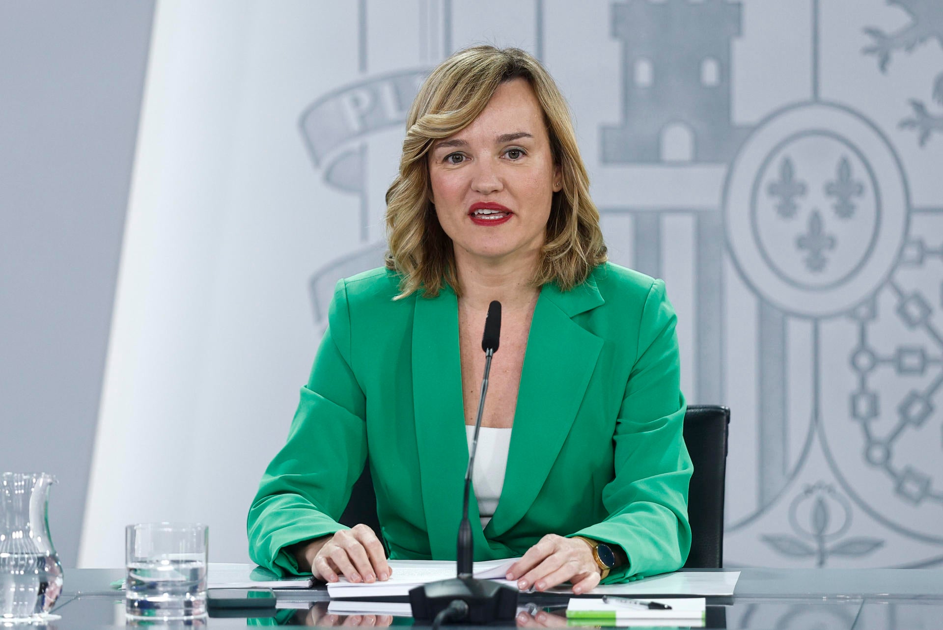 El Gobierno acusa al PP de enfrentar a los territorios por oponerse a la condonación de la deuda El Gobierno acusa al PP de enfrentar a los territorios por oponerse a la condonación de la deuda