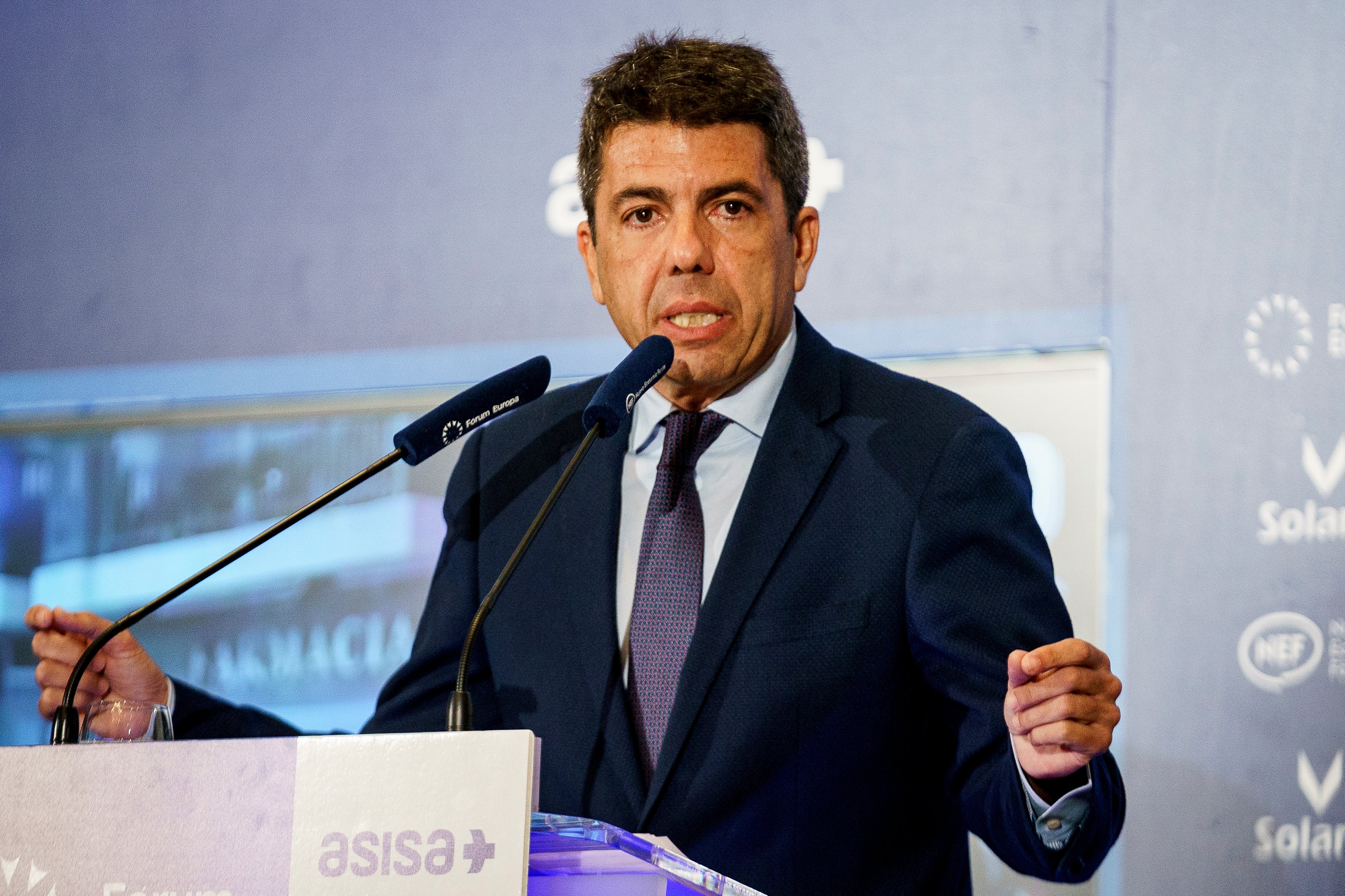 Carlos Mazón no estaba en el centro de coordinación cuando se envió la alerta de la dana según el Consell Carlos Mazón no estaba en el centro de coordinación cuando se envió la alerta de la dana según el Consell