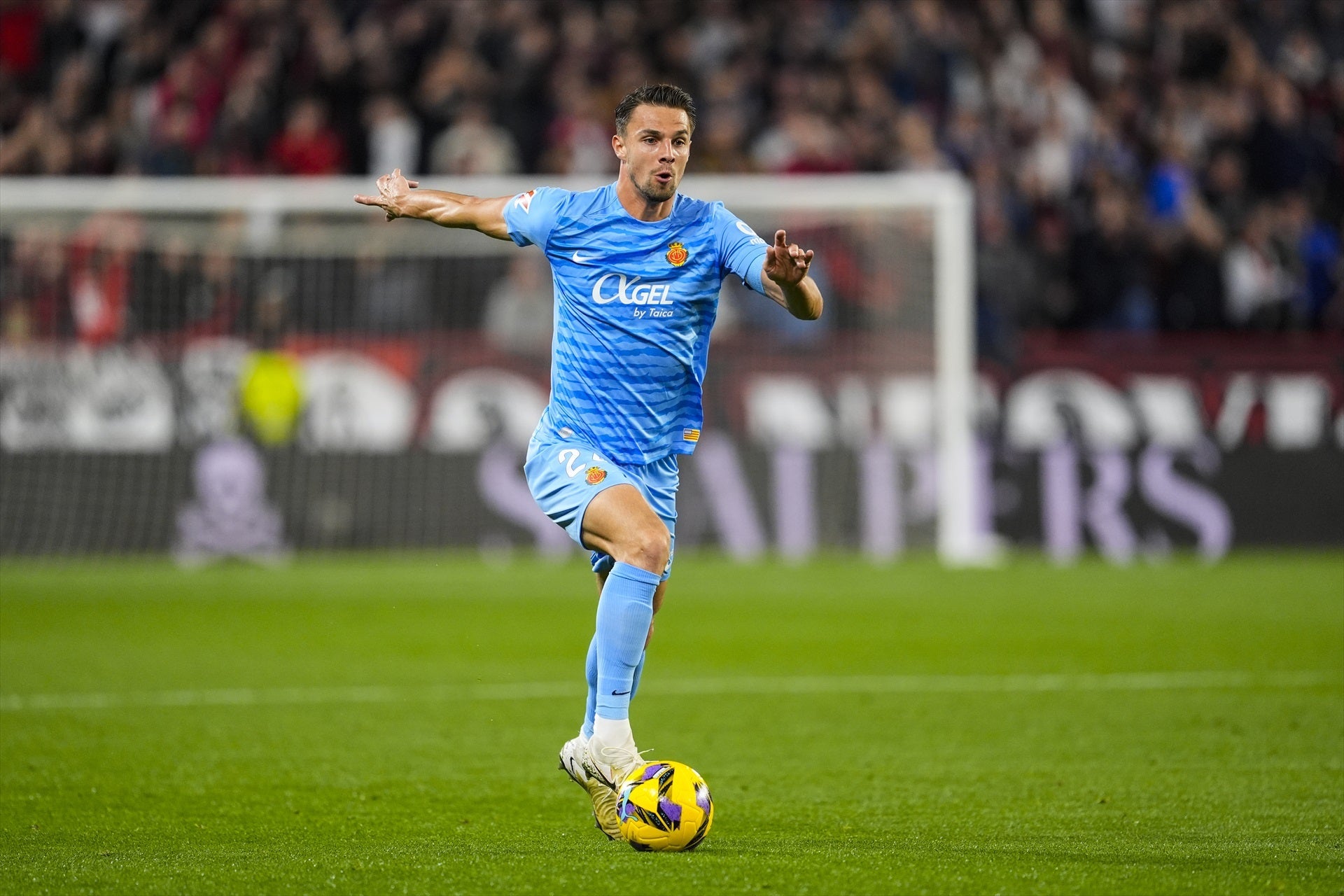 Martin Valjent: "Veo una progresión y eso me hace seguir aportando a este gran club" Martin Valjent: "Veo una progresión y eso me hace seguir aportando a este gran club"