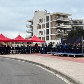 Acto oficial en el paseo central de la Calle Alcalá Galiano de Puerto de Sagunto, a partir de ahora Bulevar de la Policía Nacional