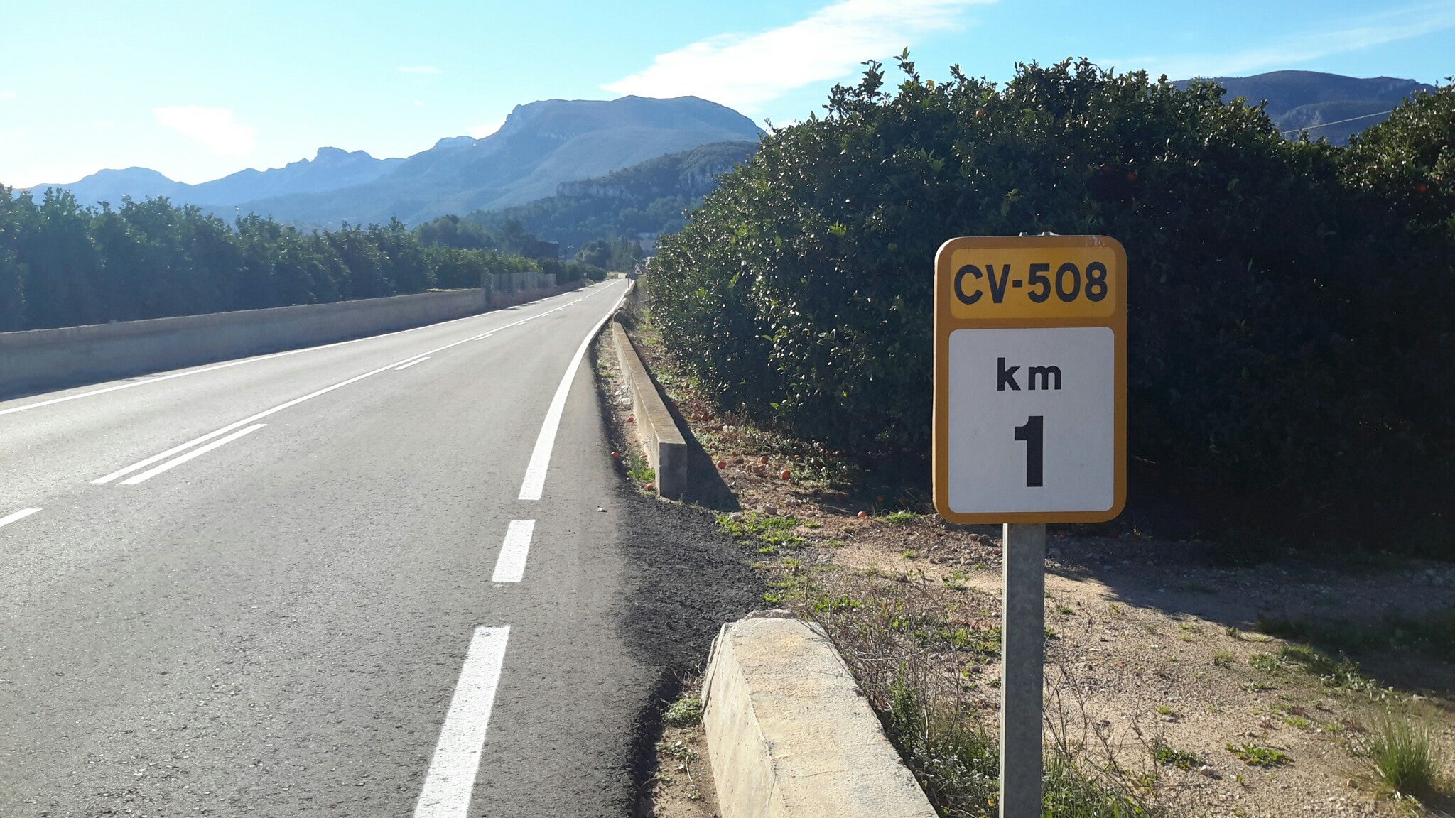 La Diputació de València inicia las obras de mejora de la carretera que une Corbera y Polinyà de Xúquer La Diputació de València inicia las obras de mejora de la carretera que une Corbera y Polinyà de Xúquer