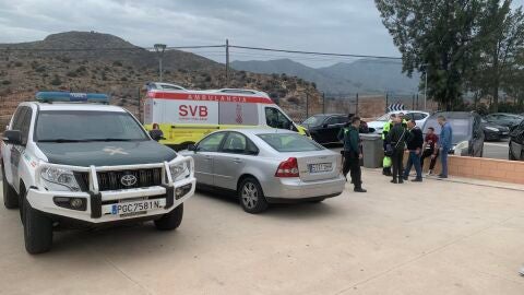 Una ambulancia de SVB se desplaz&oacute; hasta Benferri para atender al entrenador agredido