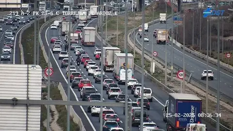 Imagen que ilustra retenciones en la A-6 en sentido entrada a Madrid