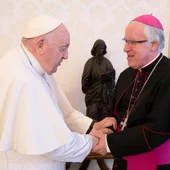 El arzobispo de Sevilla, José Ángel Saiz Meneses, junto al Papa Francisco El arzobispo de Sevilla, José Ángel Saiz Meneses, junto al Papa Francisco
