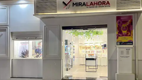 Fachada relojería Miralahora Alicante Fachada relojería Miralahora Alicante