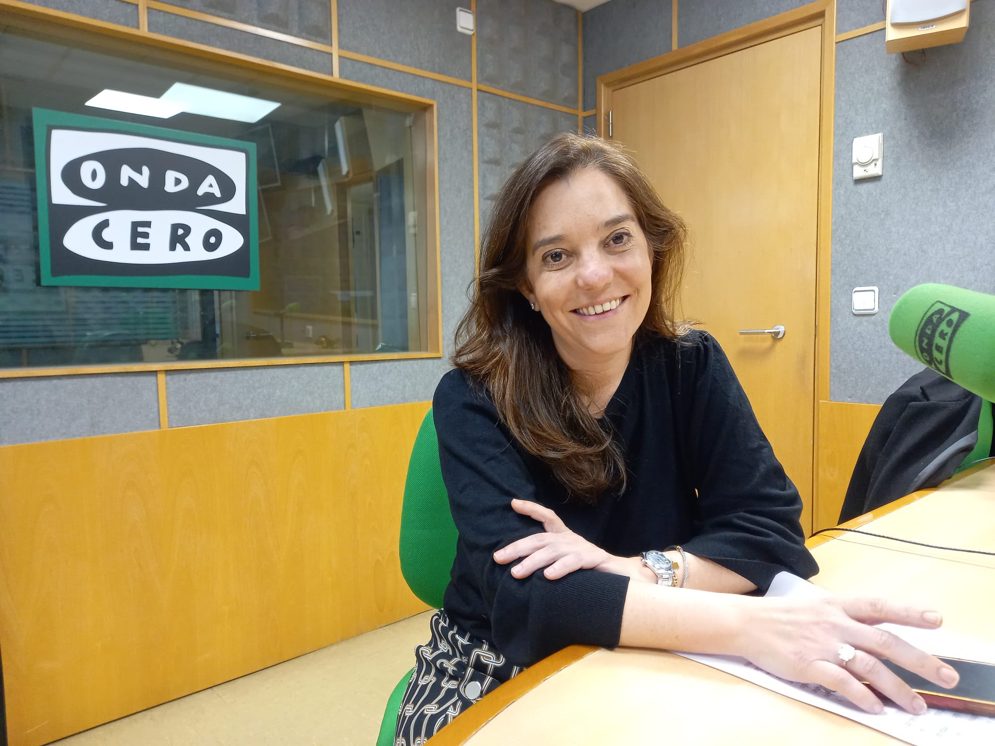 Inés Rey acusa a la Xunta de "ocultar durante seis meses" una subvención de diez millones de euros para la adaptación de Nostián Inés Rey acusa a la Xunta de "ocultar durante seis meses" una subvención de diez millones de euros para la adaptación de Nostián