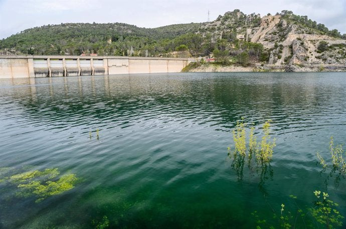 Los embalses de Entrepeñas y Buendía se encuentran al 47,41% de su capacidad Los embalses de Entrepeñas y Buendía se encuentran al 47,41% de su capacidad