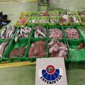 nterceptado en Ondarroa un vehículo que transportaba alrededor de 375 kilos de pescado en condiciones de insalubridad