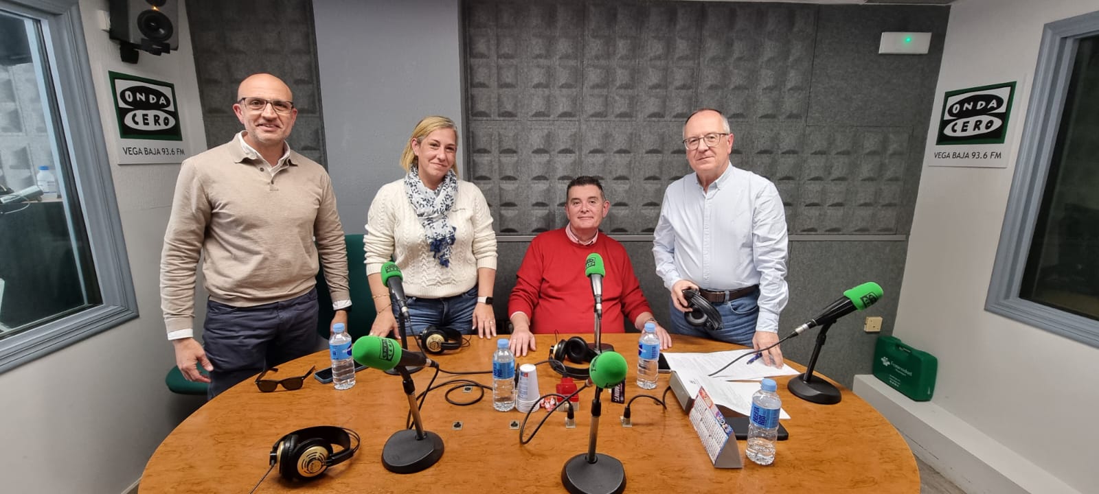 La consulta a las familias para elección de lengua en centros educativos, a debate en la tertulia semanal de 'Más de uno Vega Baja' La consulta a las familias para elección de lengua en centros educativos, a debate en la tertulia semanal de 'Más de uno Vega Baja'