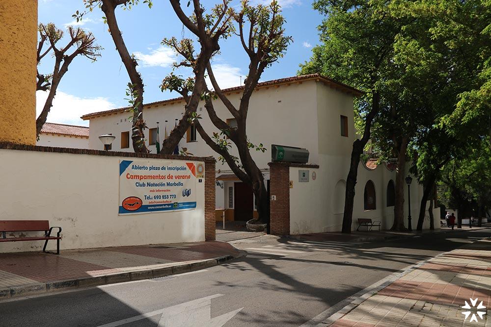 El Ayuntamiento y la Junta fijan a final de año el comienzo de la obra del aparcamiento y las instalaciones deportivas en el albergue África El Ayuntamiento y la Junta fijan a final de año el comienzo de la obra del aparcamiento y las instalaciones deportivas en el albergue África