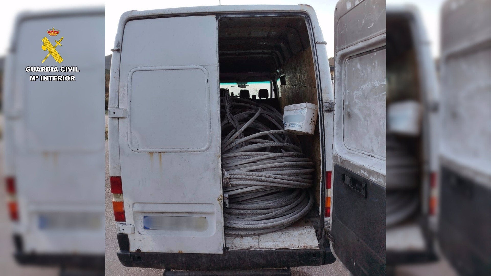 Investigados dos trabajadores de las obras del tren en Navalmoral por robar 20 toneladas de material Investigados dos trabajadores de las obras del tren en Navalmoral por robar 20 toneladas de material