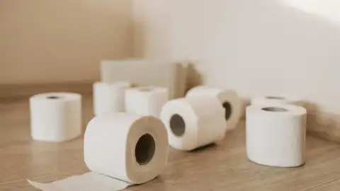 Rollos de papel higiénico Por qué la gente está empezando a poner rollos de papel higiénico en la nevera: estos son sus beneficios